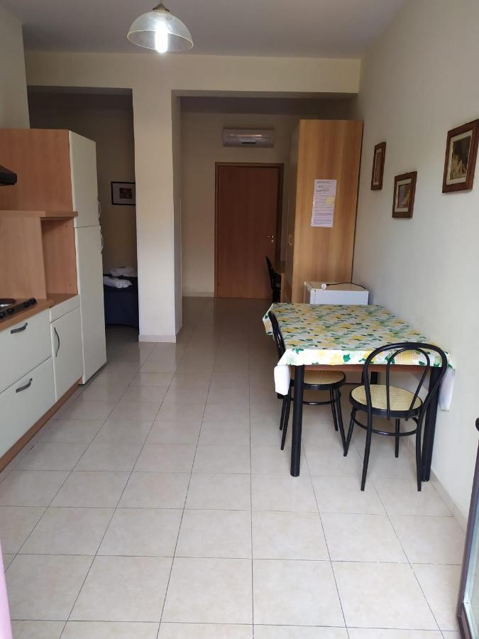Agathae Hotel & Residence Scoglitti Bagian luar foto